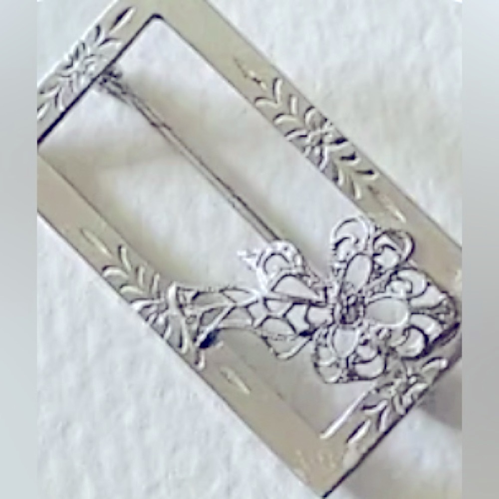 Vintage brooch .925 Sterling Silver rectangle pin, tiny flower leaves detail 1”